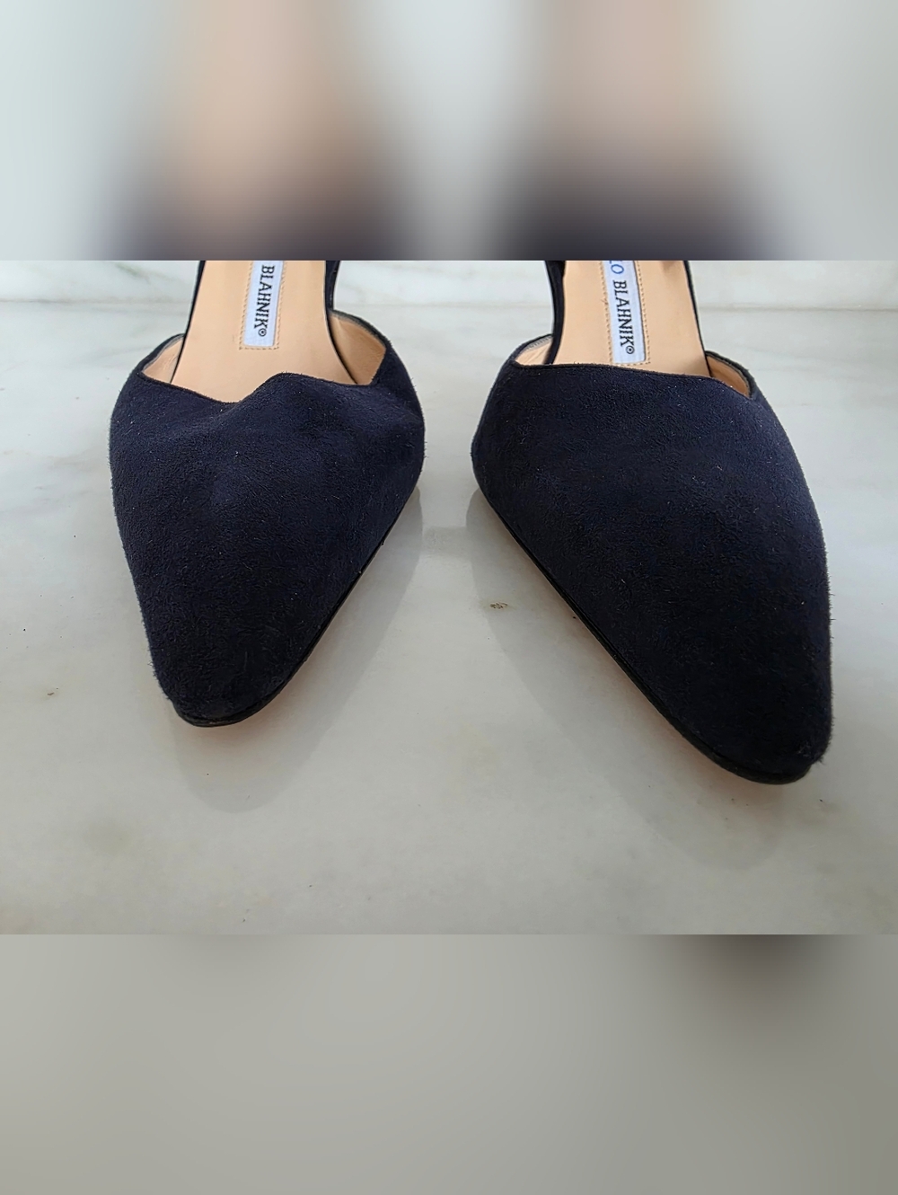 Manolo Blahnik Navy Suede Slingback Pumps Pointed Toe Size 40 - Picture 4 of 7